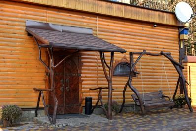 Велика зала: Вхід до лазні